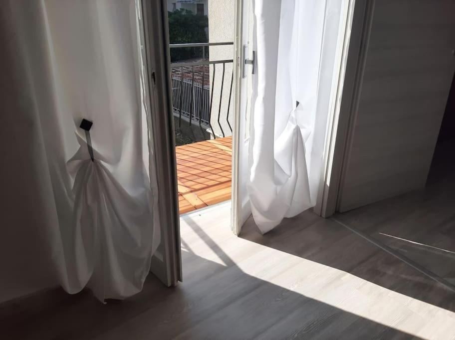 Appartamento Como- Grandate Buitenkant foto